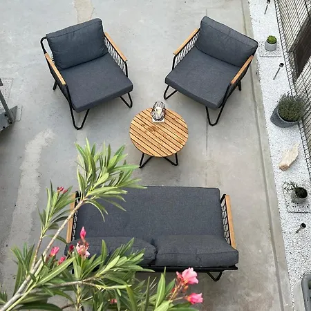 Stone House Apartman *